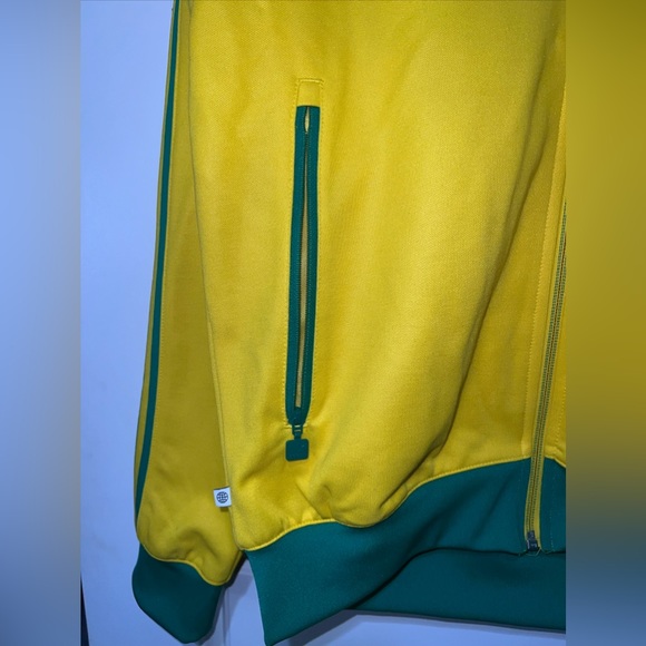 Adidas yellow three stripe jacket S green - Picture 6 of 6